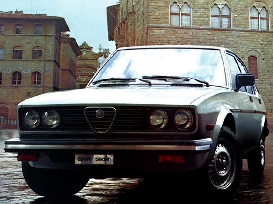  Alfa Romeo Sport Sedan (116) 1978 года  (фото 3 из 6)